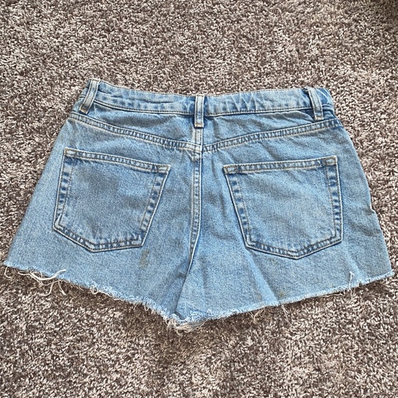 Jean Shorts - Picture 2 of 4
